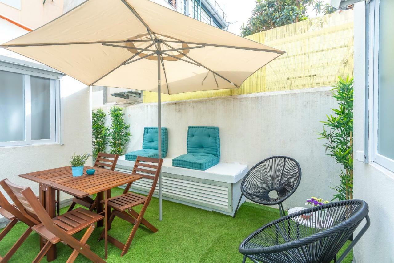 Sunny Apartment With Patio, By Timecooler Lisbona Esterno foto