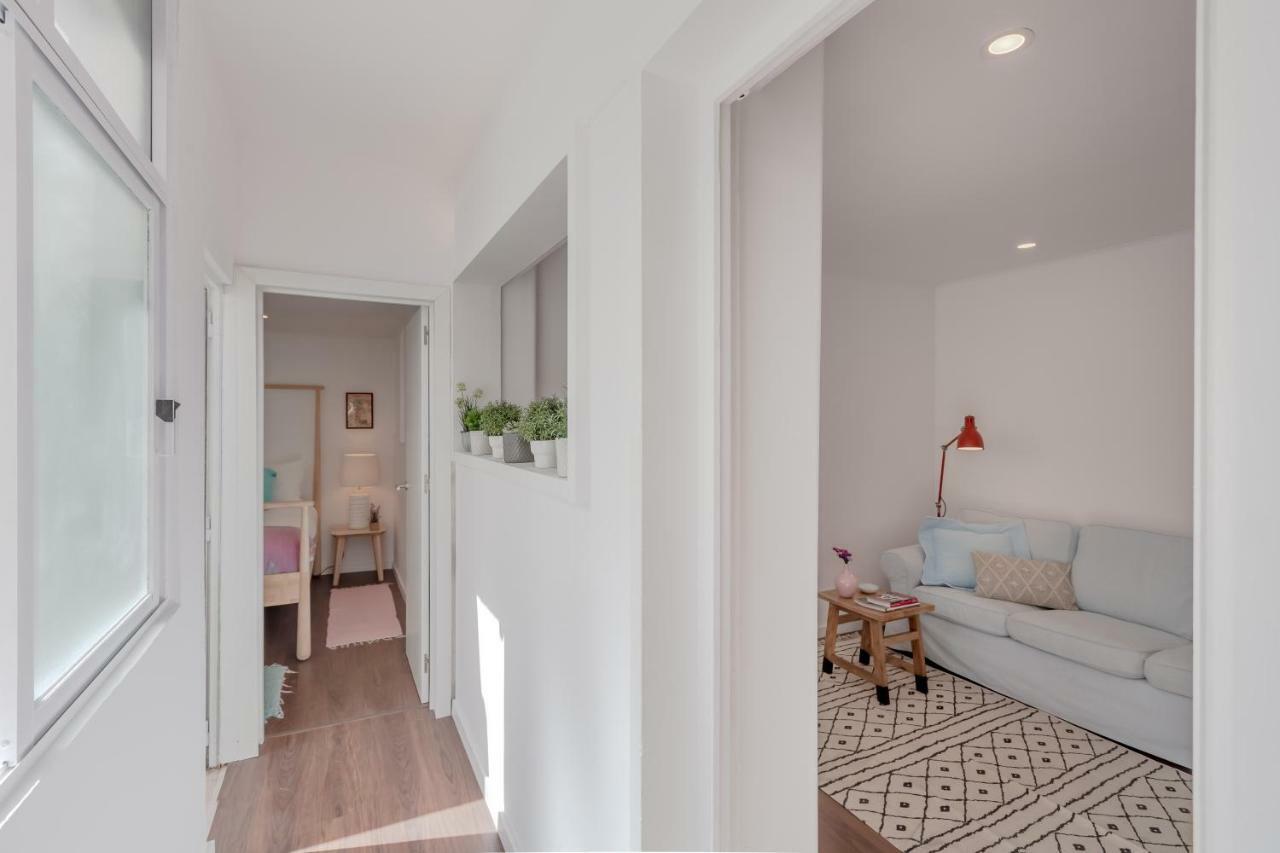 Sunny Apartment With Patio, By Timecooler Lisbona Esterno foto