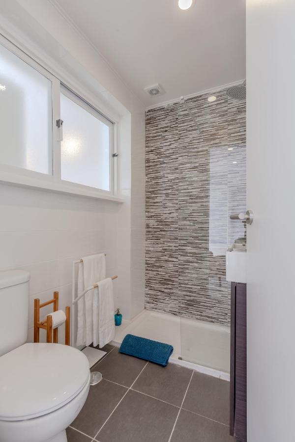 Sunny Apartment With Patio, By Timecooler Lisbona Esterno foto